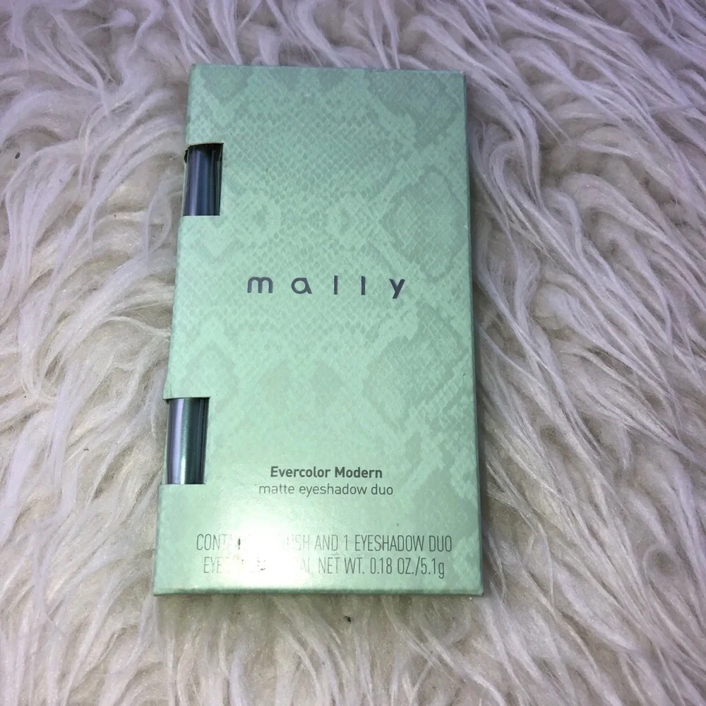 MALLY Evercolor Modern Matte Eyeshadow Duo EARTH